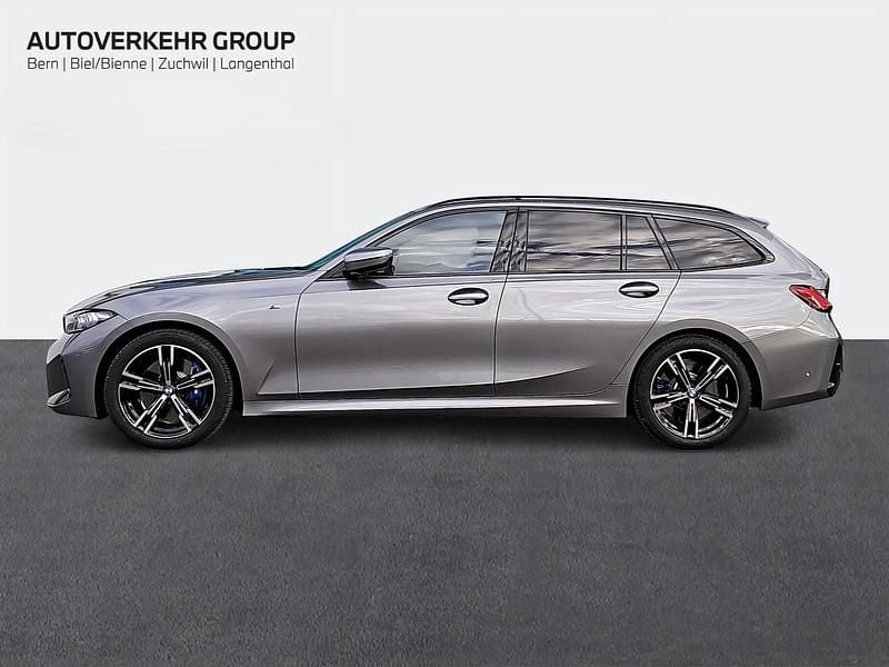 Gebraucht BMW 330 M Sport 285 PS (209 kW) 2024 Kombi