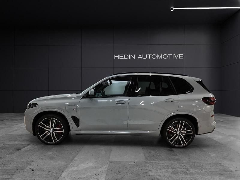 Neu BMW X5 Comfort Edition 489 PS (359 kW) 2025 Grau SUV