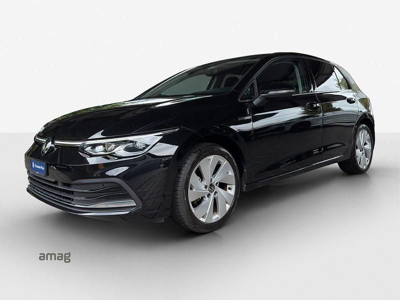 Grenadill black metallic Gebraucht 2024 VW Golf VIII Style Limousine | CHF 26’490 (Superpreis) - Bild 1/4