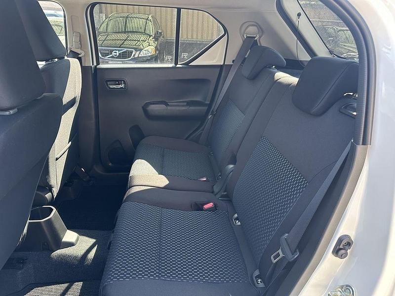 Gebraucht Suzuki Ignis 83 PS (61 kW) 2024 Silber Kleinwagen