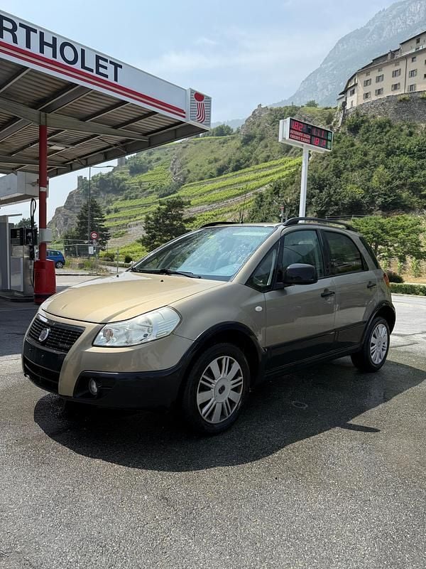 Gebraucht Fiat Sedici 120 PS (88 kW) 2008 SUV