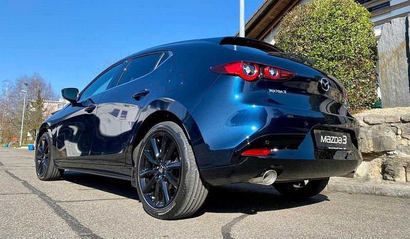 Neu Mazda 3 186 PS (136 kW) 2025 Limousine