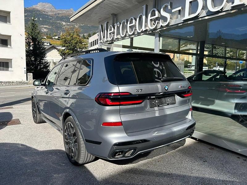 Gebraucht BMW X7 M Sport 530 PS (389 kW) 2024 SUV