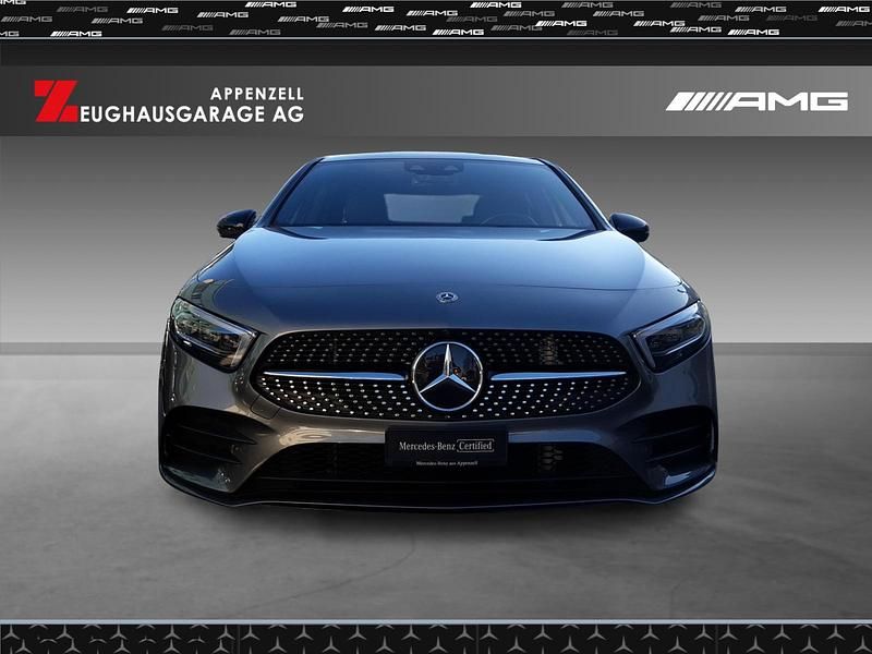 Gebraucht Mercedes A250 224 PS (164 kW) 2019 Grau Limousine