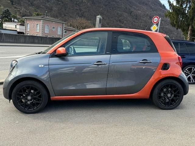 Gebraucht Smart ForFour 90 PS (66 kW) 2015 Kleinwagen