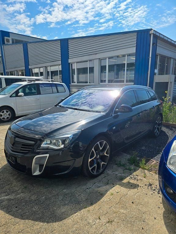 Gebraucht 2014 Opel Insignia OPC Kombi | CHF 8’900 (Superpreis) - Bild 1/4