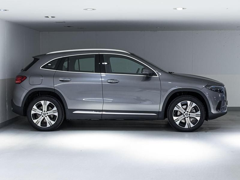 Neu Mercedes EQA350 Edition 214 kW (292 PS) 2026 Grau SUV