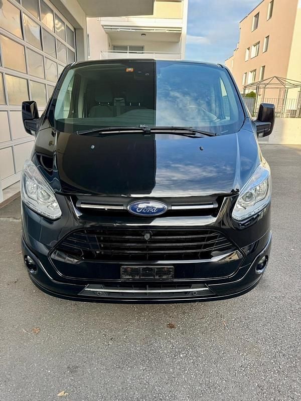 Gebraucht 2017 Ford Tourneo Custom Titanium Van | CHF 17’900 (Etwas zu teuer) - Bild 1/4
