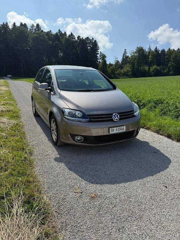 Gebraucht VW Golf Plus Cross Comfortline 105 PS (77 kW) 2012 Van / Kleinbus