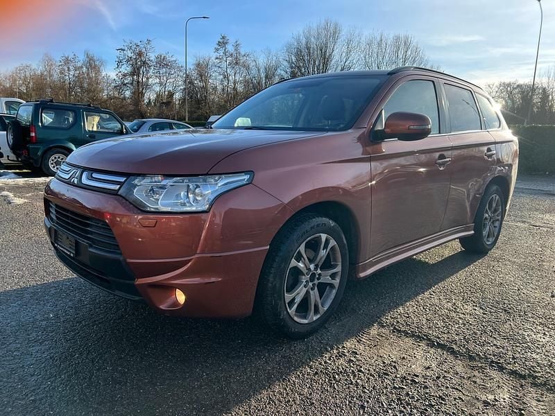 Gebraucht 2012 Mitsubishi Outlander SUV | CHF 4’790 - Bild 1/4
