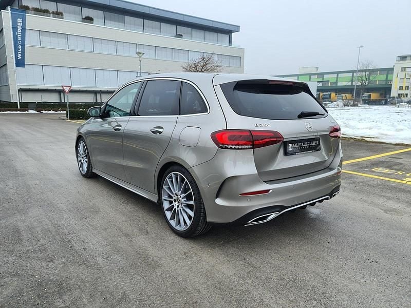 Gebraucht Mercedes B250 AMG line 224 PS (164 kW) 2019 Van / Kleinbus