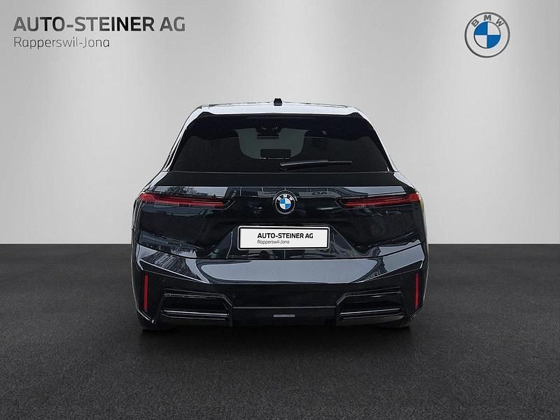 Neu BMW iX M Sport 300 kW (408 PS) 2026 SUV