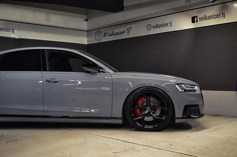 Gebraucht Audi S8 571 PS (419 kW) 2020 Limousine