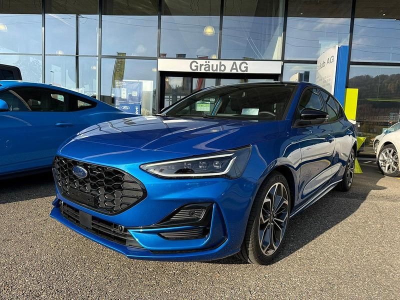 Neu Ford Focus ST-Line X 155 PS (114 kW) 2025 Blau Kombi