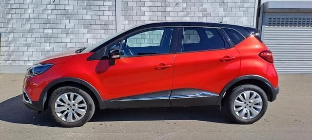Rot Gebraucht 2016 Renault Captur SUV | CHF 9’900 (Superpreis) - Bild 1/4