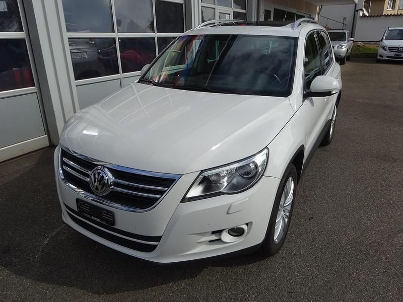 Gebraucht 2009 VW Tiguan Sport SUV | CHF 9’990 (Etwas zu teuer) - Bild 1/4