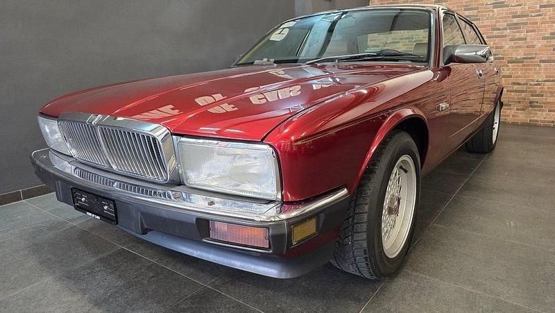 Gebraucht 1991 Jaguar XJ6 Sovereign Limousine | CHF 9’500 - Bild 1/4