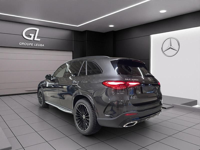 Gebraucht Mercedes GLC220 197 PS (144 kW) 2025 Grau SUV