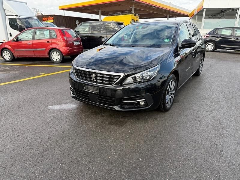 Gebraucht Peugeot 308 SW 130 PS (95 kW) 2018 Kombi