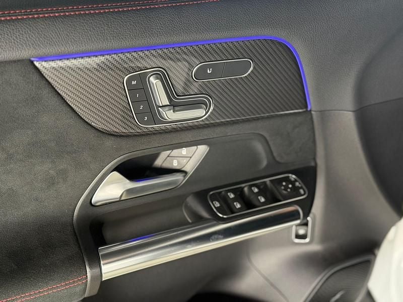 Gebraucht Mercedes GLA35 AMG AMG 306 PS (225 kW) 2021 Weiss SUV