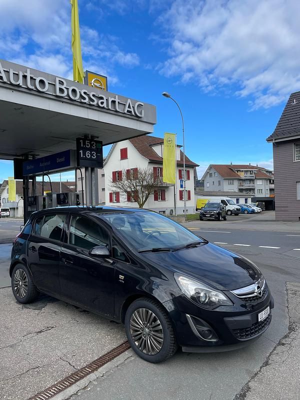 Gebraucht Opel Corsa Active 120 PS (88 kW) 2013 Kleinwagen
