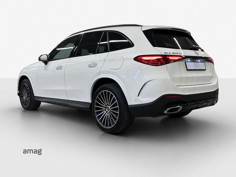 Gebraucht Mercedes GLC300e 335 PS (246 kW) 2024