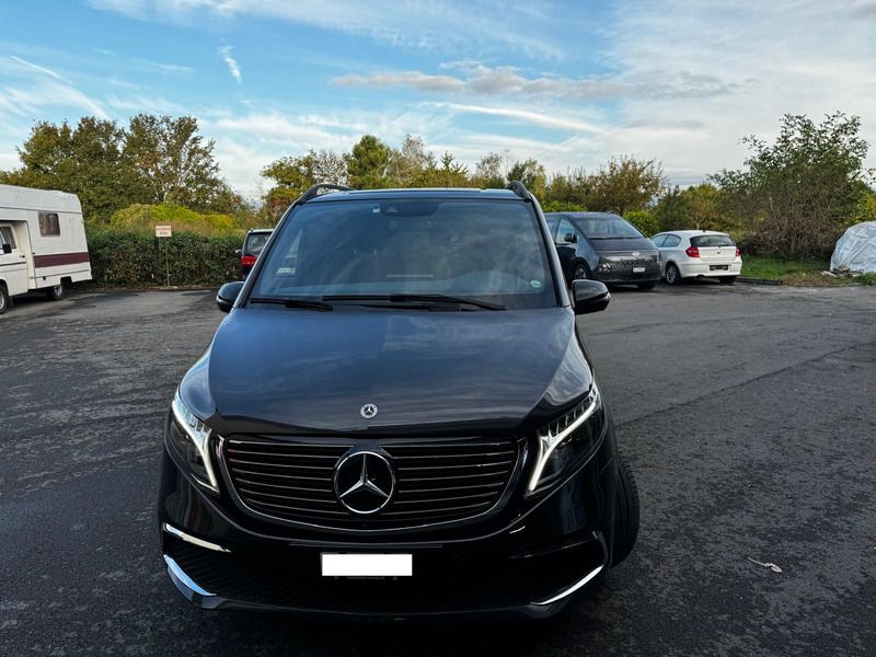 Gebraucht Mercedes EQV300 150 kW (204 PS) 2023 Van