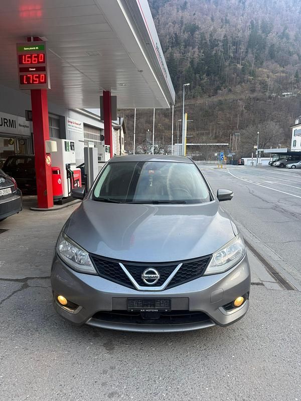 Gebraucht Nissan Pulsar N-Connecta 115 PS (84 kW) 2016 Kleinwagen