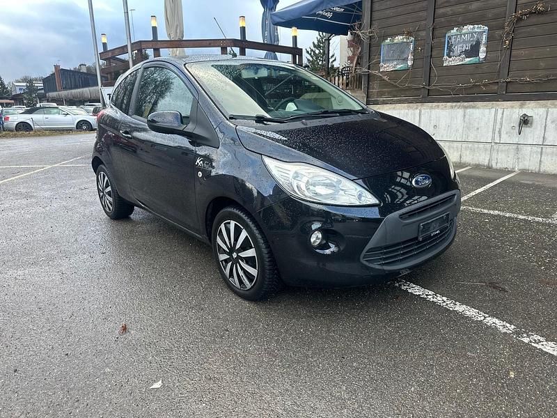 Gebraucht Ford Ka Trend 69 PS (50 kW) 2011 Kleinwagen