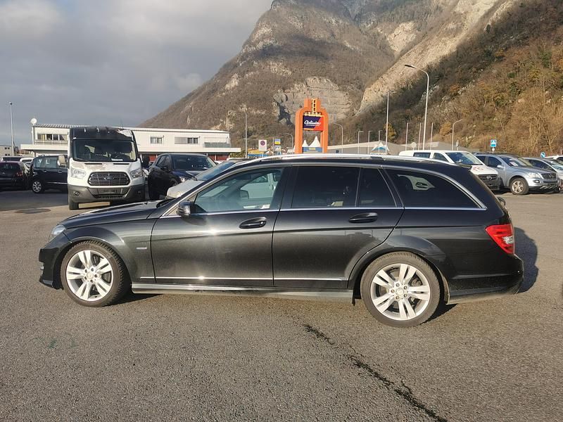 Gebraucht Mercedes C250 204 PS (150 kW) 2012