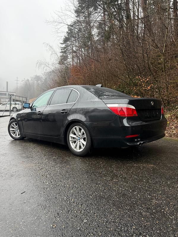 Gebraucht BMW 530 231 PS (169 kW) 2006