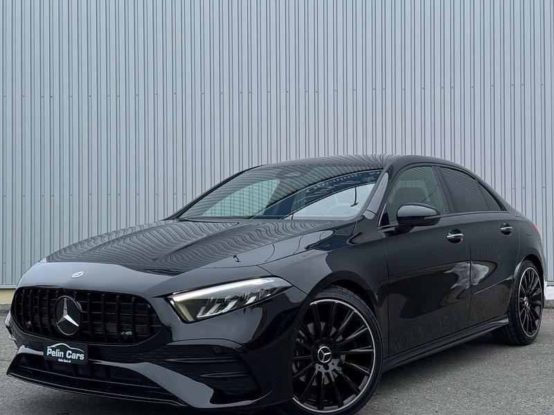 Gebraucht Mercedes A200 AMG 163 PS (119 kW) 2024