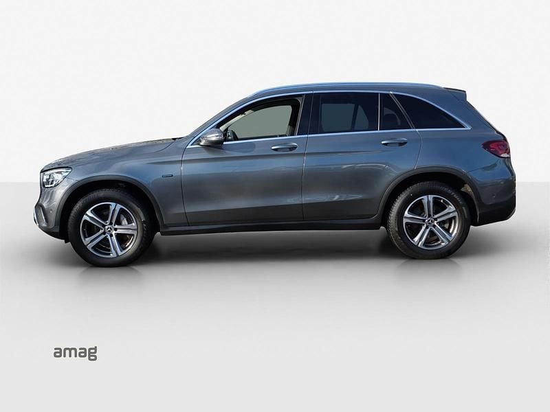 Gebraucht Mercedes GLC300e 319 PS (234 kW) 2020 Grau Kombi