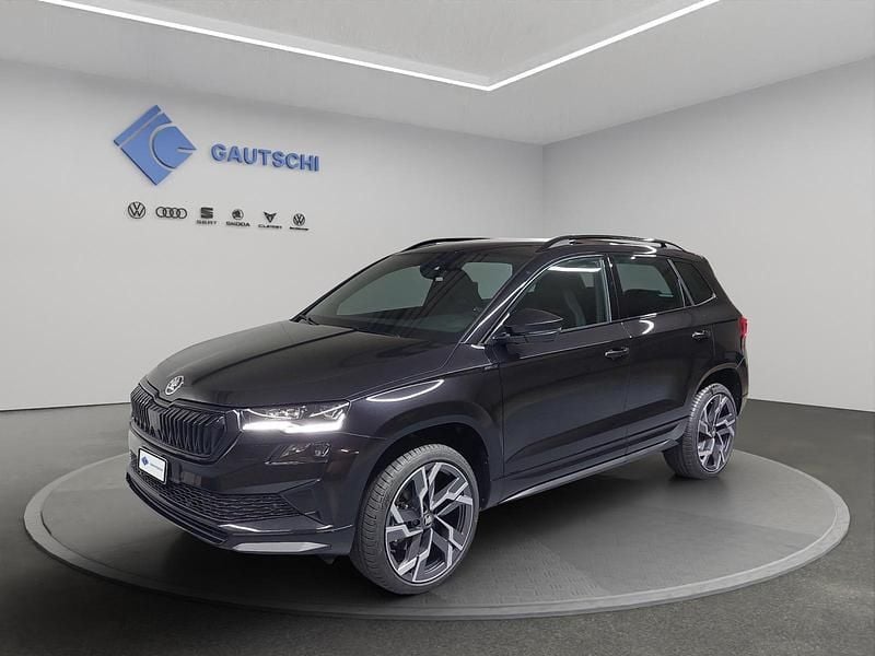 Schwarz Neu 2025 Skoda Karoq SportLine SUV | CHF 42’990 (Fairer Preis) - Bild 1/4