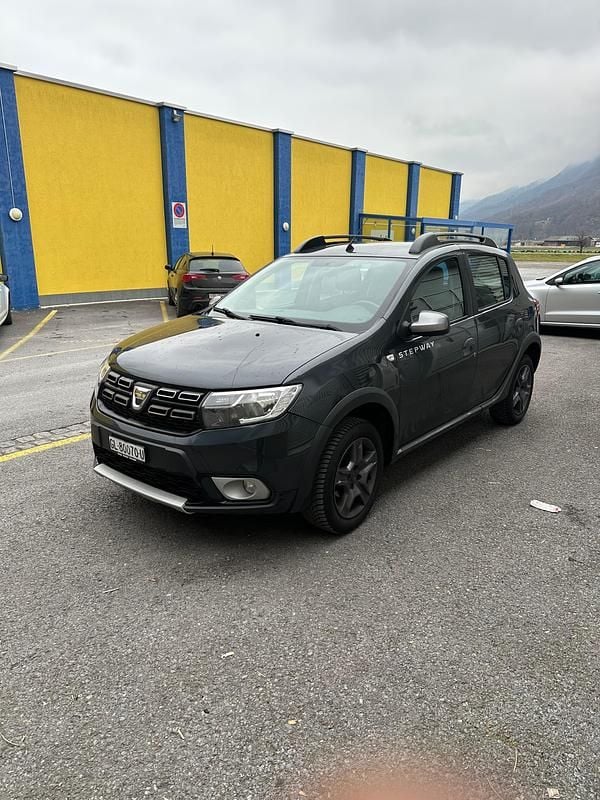 Gebraucht 2017 Dacia Sandero Stepway | CHF 5’900 (Fairer Preis) - Bild 1/4