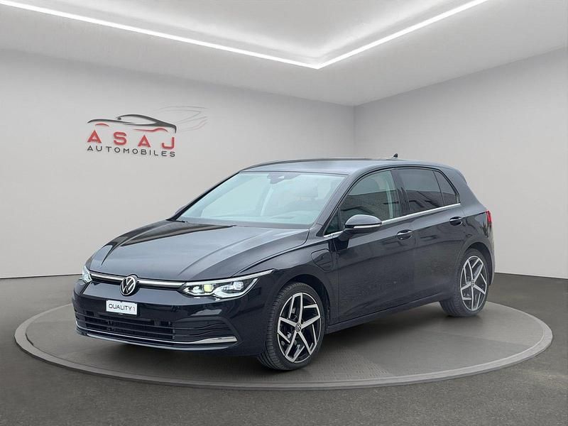 Gebraucht VW Golf Style 204 PS (150 kW) 2021 Limousine