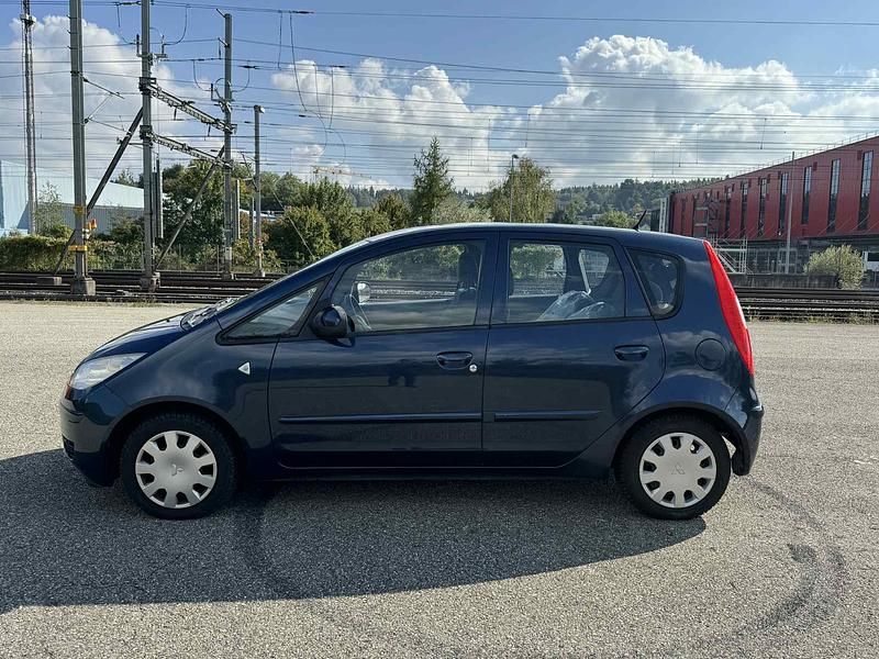 Gebraucht Mitsubishi Colt Invite 95 PS (69 kW) 2006