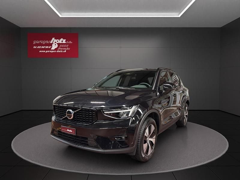 Gebraucht Volvo XC40 Plus 163 PS (119 kW) 2024 Schwarz SUV