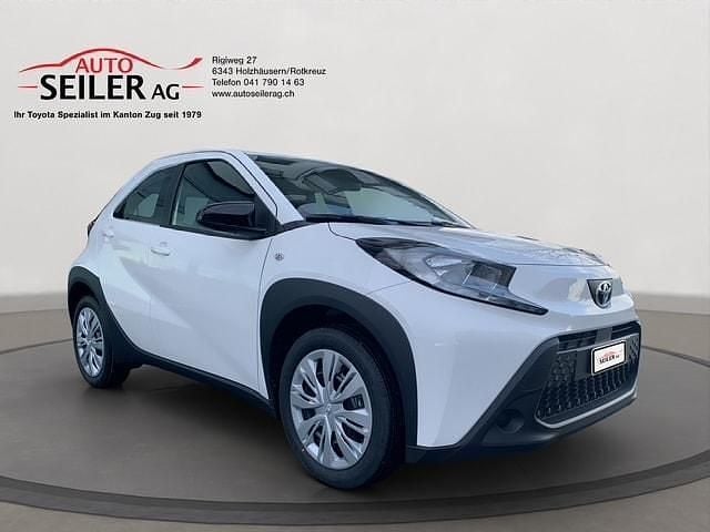 Gebraucht Toyota Aygo X Comfort 72 PS (52 kW) 2024 Weiss SUV