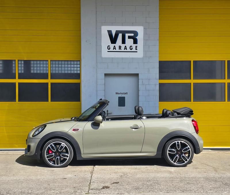 Gebraucht Mini John Cooper Works 231 PS (169 kW) 2018 Kleinwagen