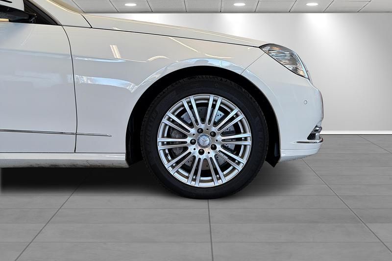 Gebraucht Mercedes E500 388 PS (285 kW) 2011