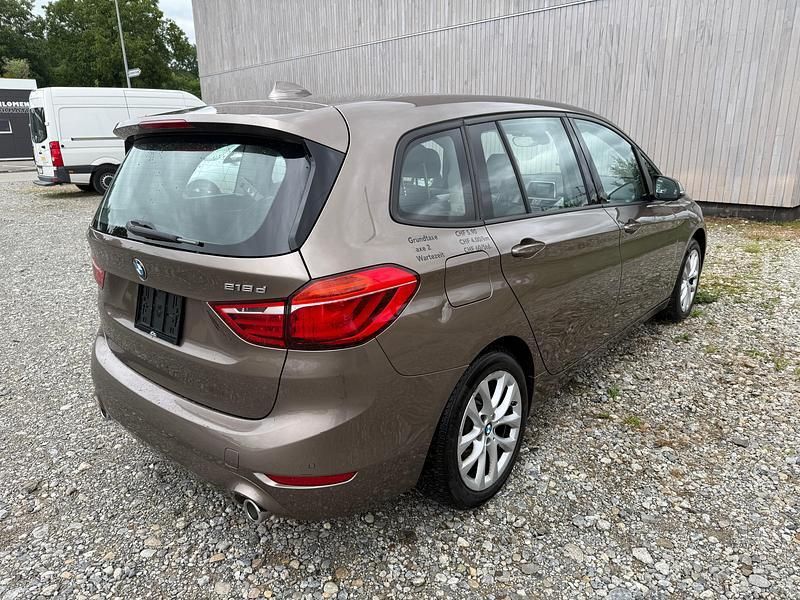 Gebraucht BMW 218 Gran Tourer Luxury Line 150 PS (110 kW) 2018 Van / Kleinbus