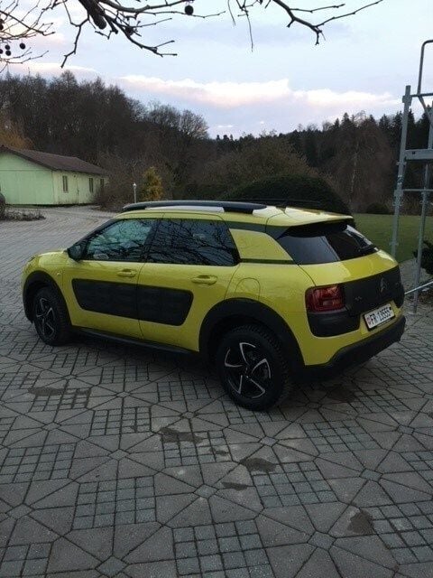 Gebraucht Citroën C4 Cactus Shine 100 PS (73 kW) 2015 Kleinwagen