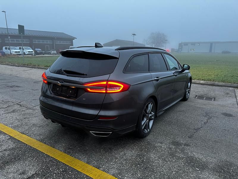 Gebraucht Ford Mondeo ST-Line 188 PS (138 kW) 2021