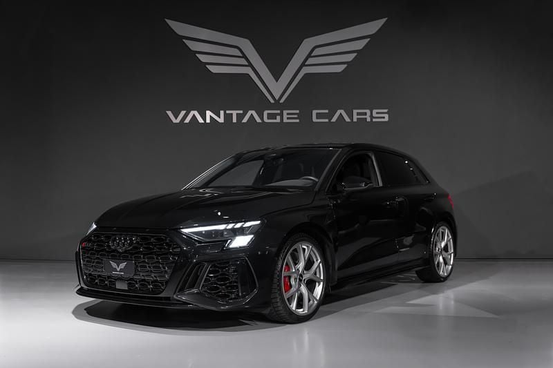Schwarz Gebraucht 2023 Audi RS3 Ambiente Limousine | CHF 60’900 (Fairer Preis) - Bild 1/4