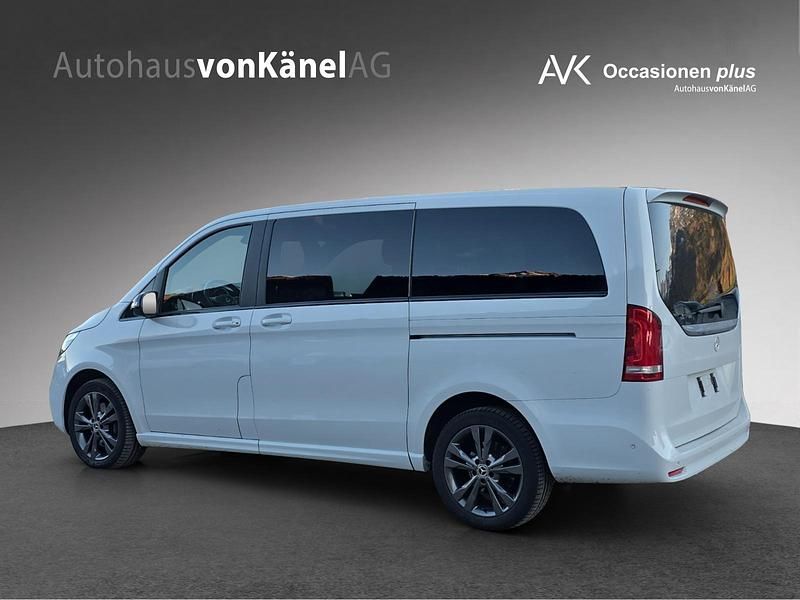 Gebraucht Mercedes V250 Avantgarde 190 PS (139 kW) 2022 Van / Kleinbus
