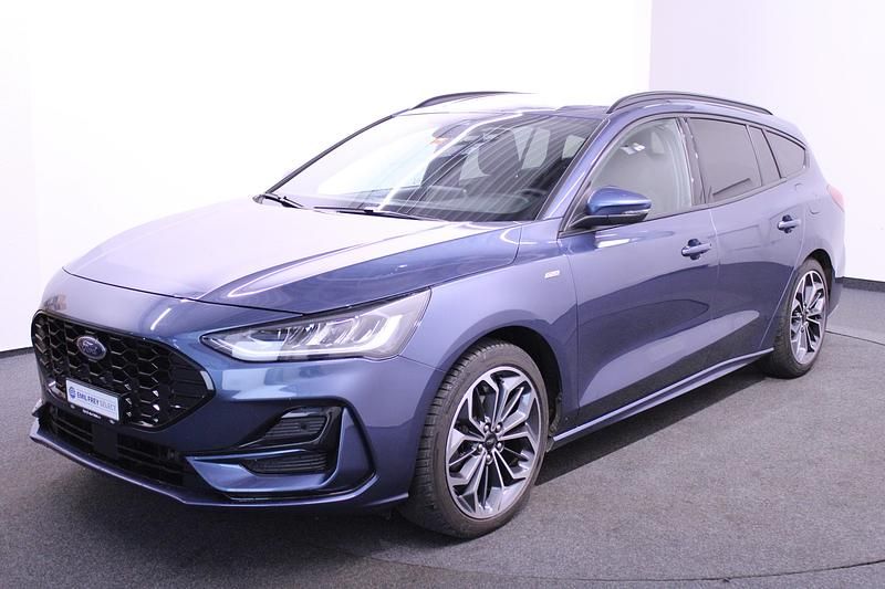 Blau Gebraucht 2022 Ford Focus ST-Line Kombi | CHF 17’690 (Fairer Preis) - Bild 1/4