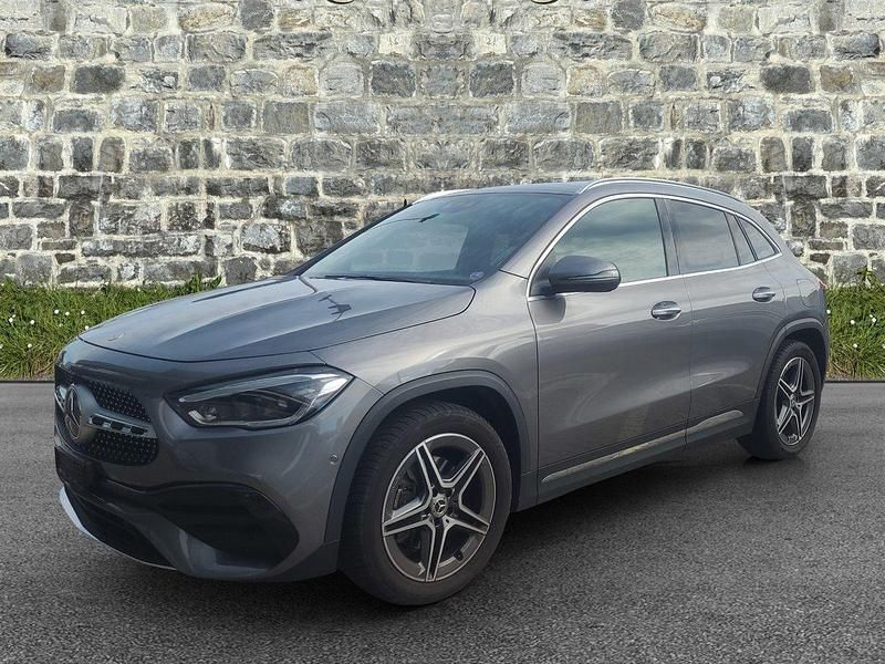 Gebraucht 2020 Mercedes GLA200 AMG line SUV | CHF 33’890 (Teuer) - Bild 1/4