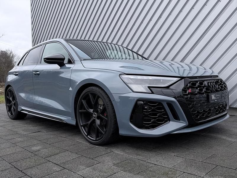 Gebraucht Audi RS3 Sportback 400 PS (294 kW) 2024 Kleinwagen