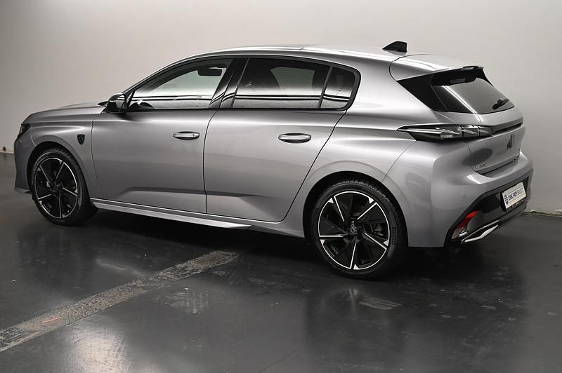 Gebraucht Peugeot 308 GT 114 kW (156 PS) 2024 Grau Limousine